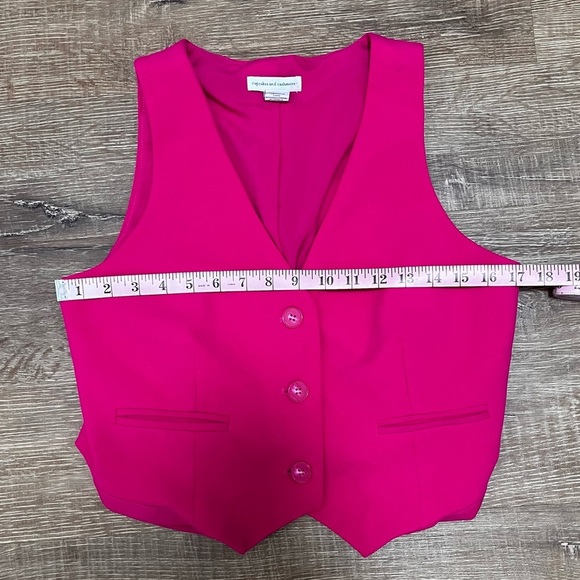 CUPCAKES & CASHMERE Barbie Pink Vest Size Medium - Picture 5 of 7